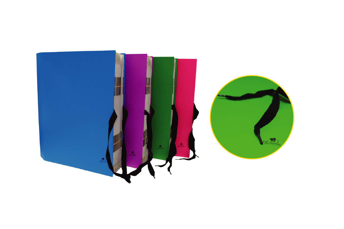 02.CARPETA FUELLE ACORDEON CARTON FORRADO EN PAPEL IMPRESO PLASTIFICADO MATE CIERRE CINTA